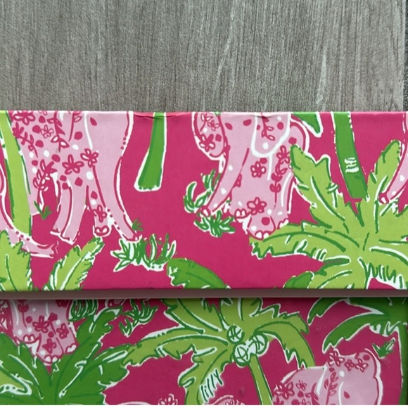 Lilly Pulitzer Photo Frame, Mug, and Travel Tag - Picture 3 of 7